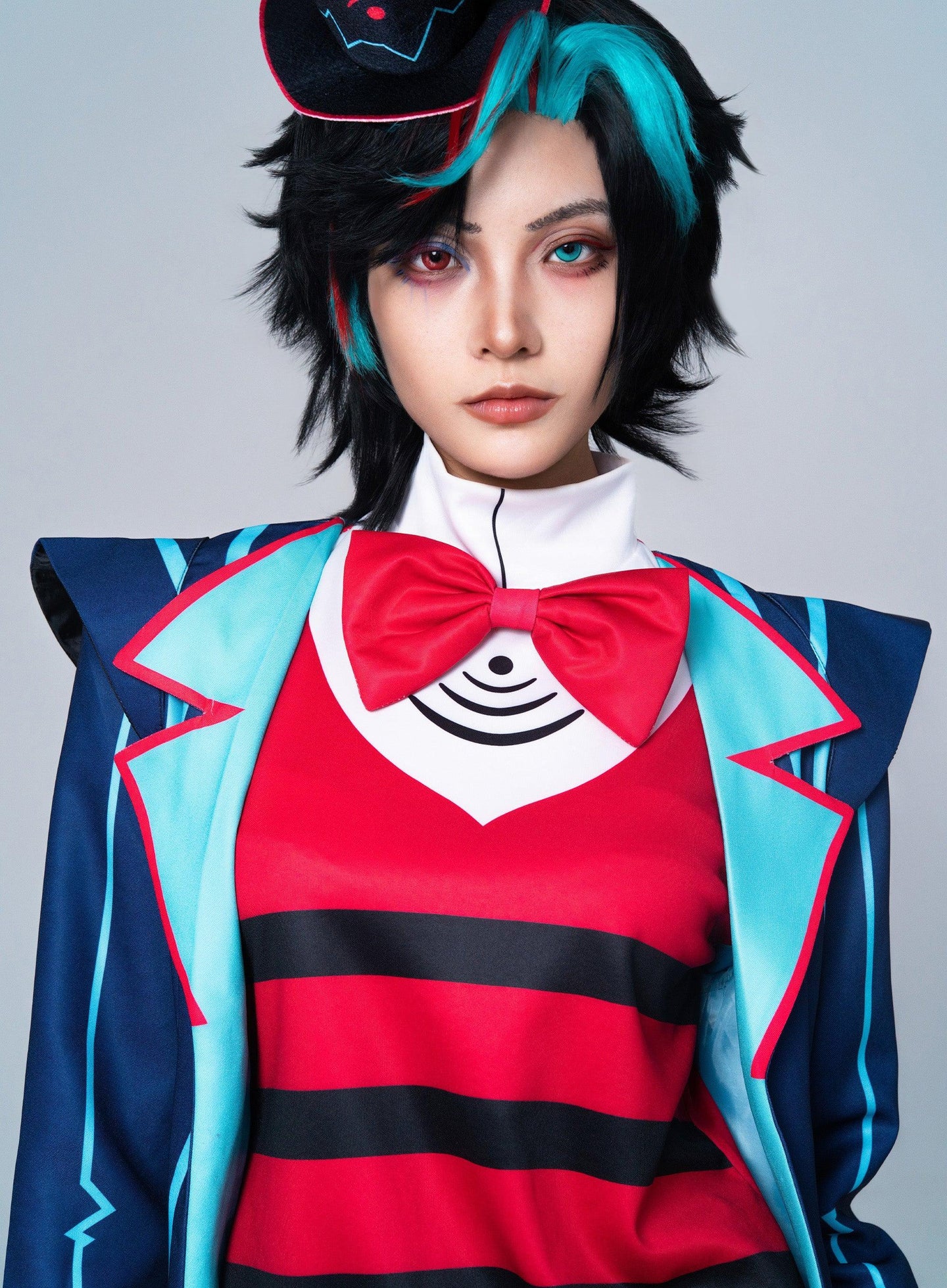 OSIAS Original Hazbin Hotel Vox 3 Vees Cosplay Costume OSIAS COSPLAY osias-original-hazbin-hotel-vox-3-vees-cosplay-costume-osias-cosplay